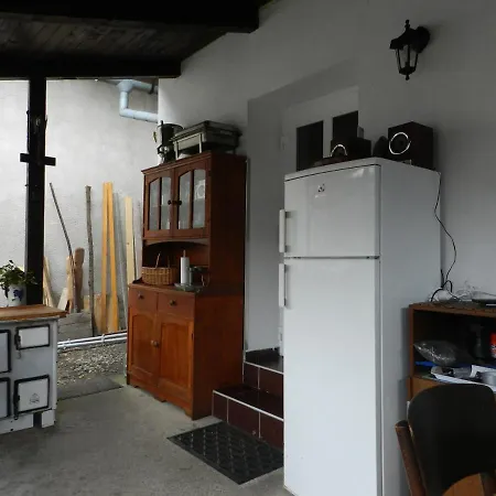 Pronajem Sec-rostejn 3*